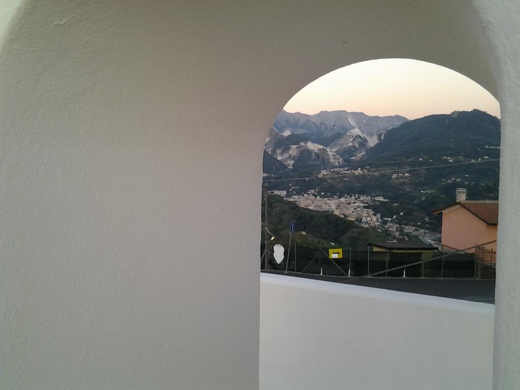 Hotel Ristorante Radar Carrara Exterior photo